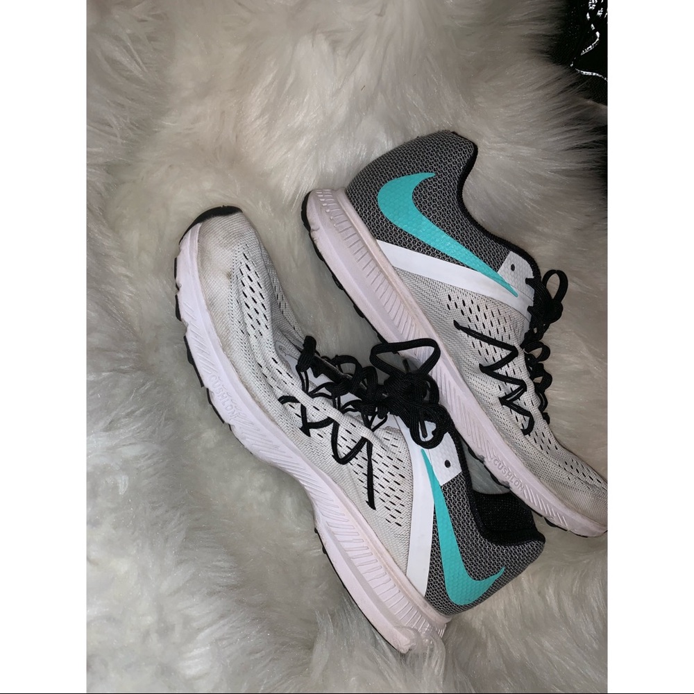 NIKE Windflow